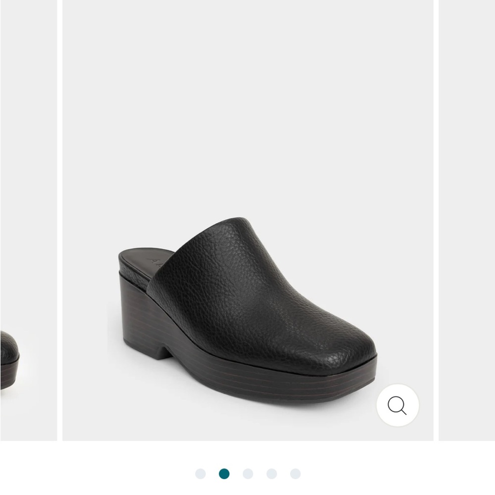 AEROSOLES Black Leather Mules